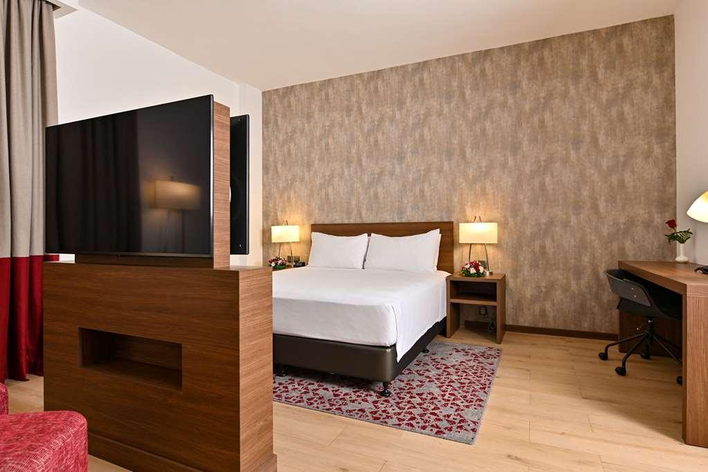 Comfort Hotel Jeddah King Road Rom bilde